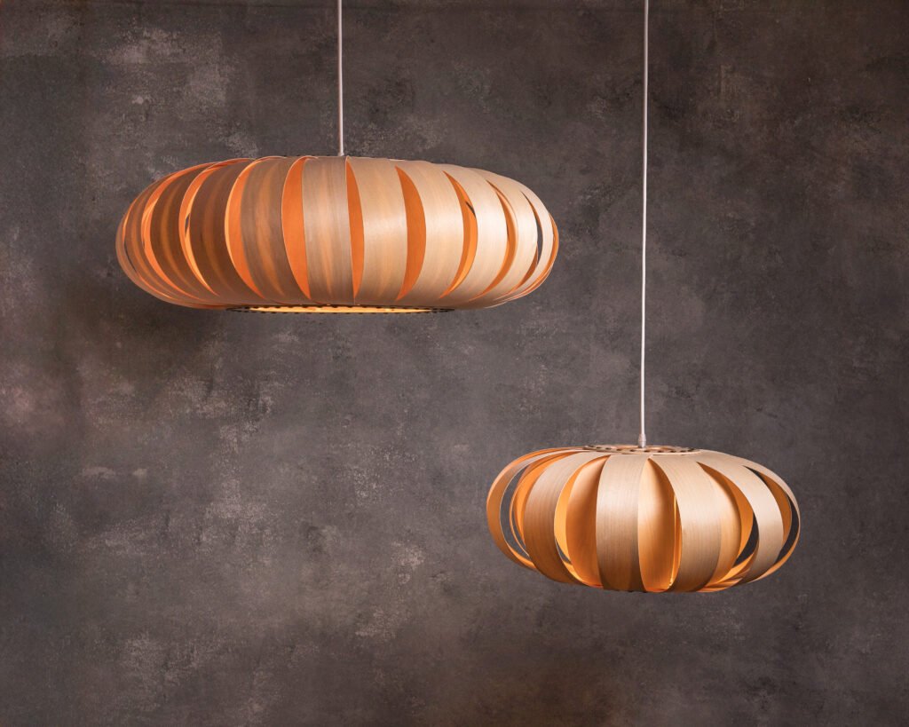 lampara-crown-en-madera-de-diseno